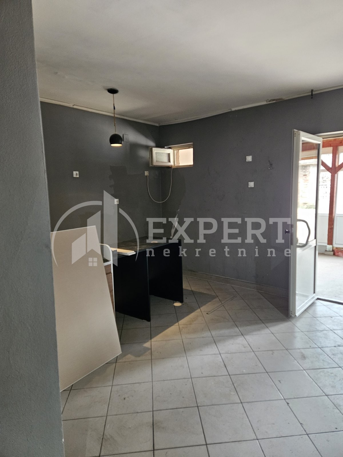 Lokal, 100 m2, Crveni krst, Mariborska ID: i-013276 7