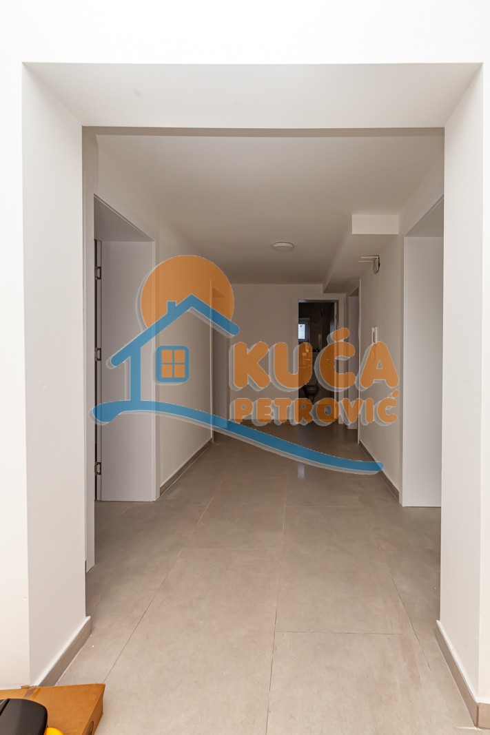 Lokal, 73 m2, Crveni Pevac, Hajduk Stanka ID: i-013272 8