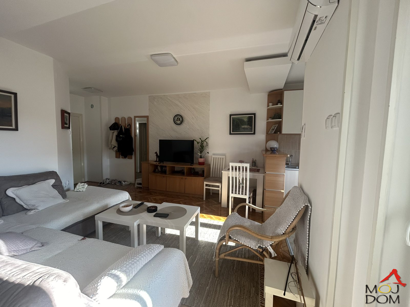 Stan,NOVI SAD,NOVA DETELINARA,kv: 43, € 118800, ID: 1029308 7