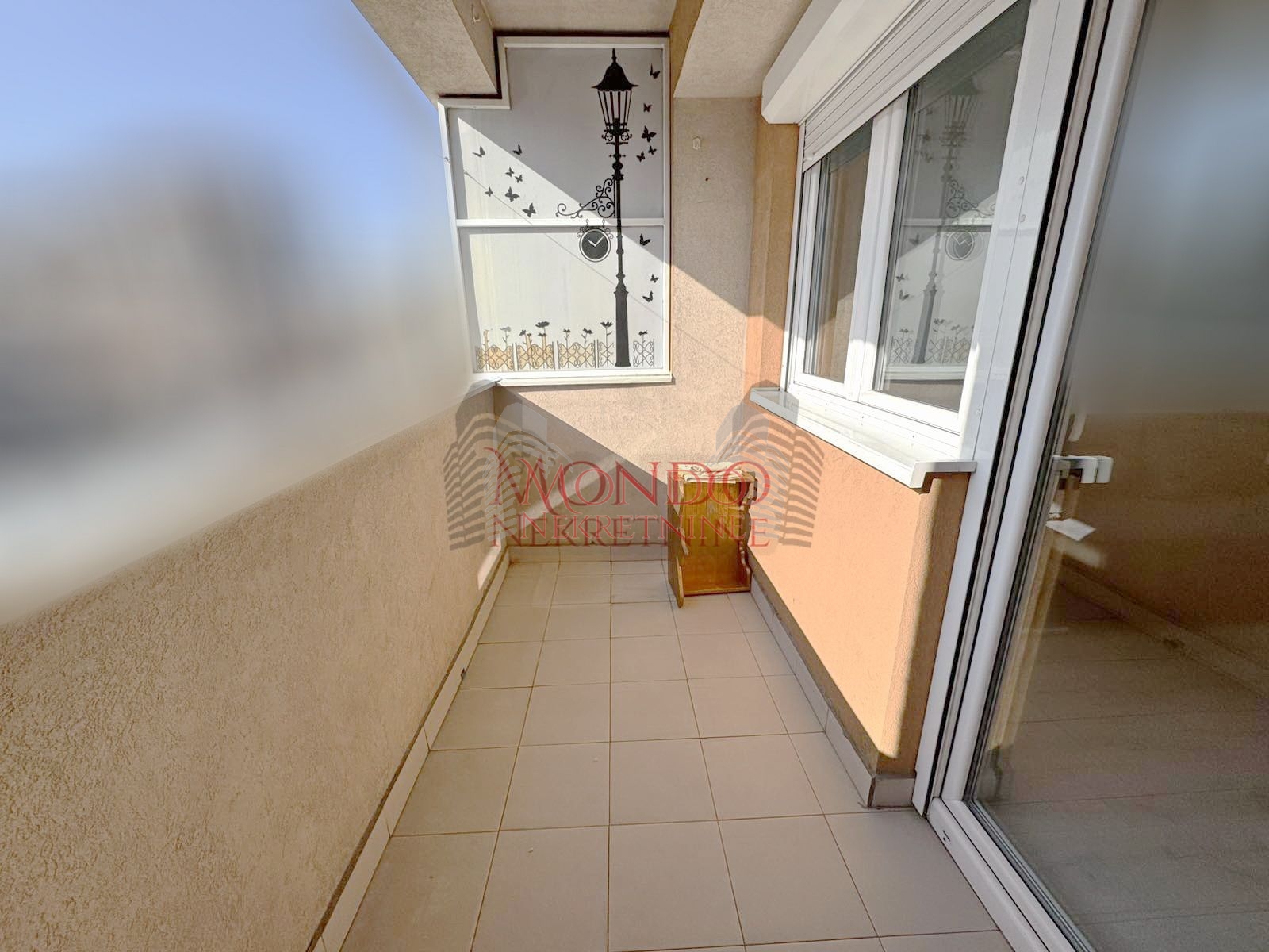 Jednoiposoban stan u samom centru nedaleko od parka Cair, novogradnja! 12