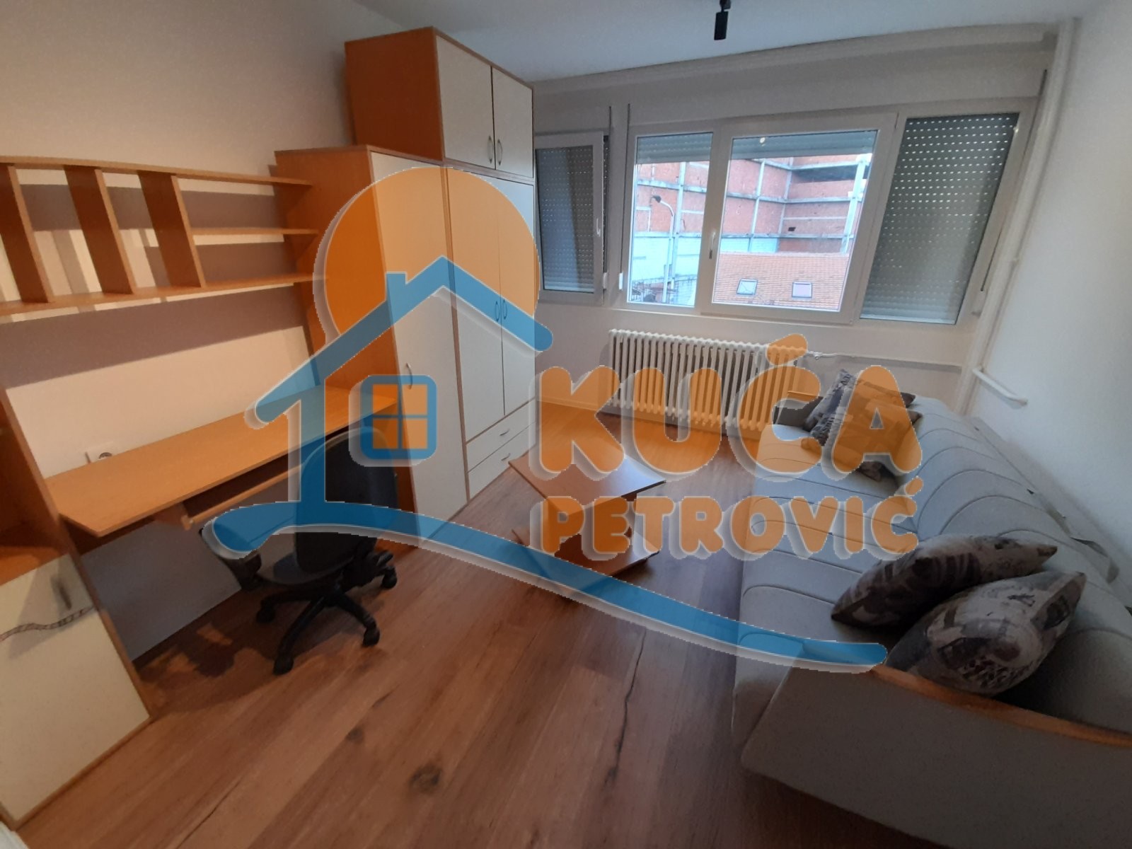 Trosoban stan, 63 m2, Čair, Cara Dušana ID: i-013282 3