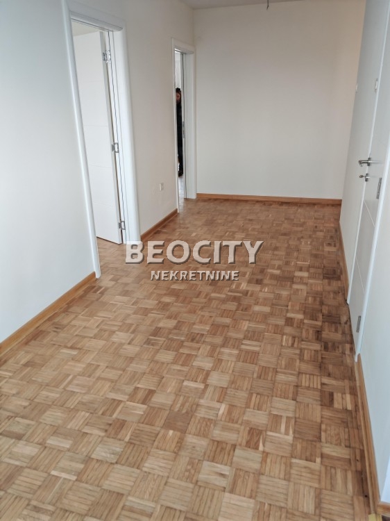 Dvosoban stan, 70 m2, Blok 45, Nehruova ID: 115892 14