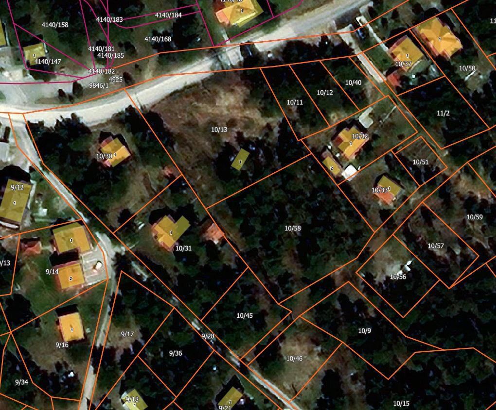 Gradjevinska Parcela   u centru Tare 2