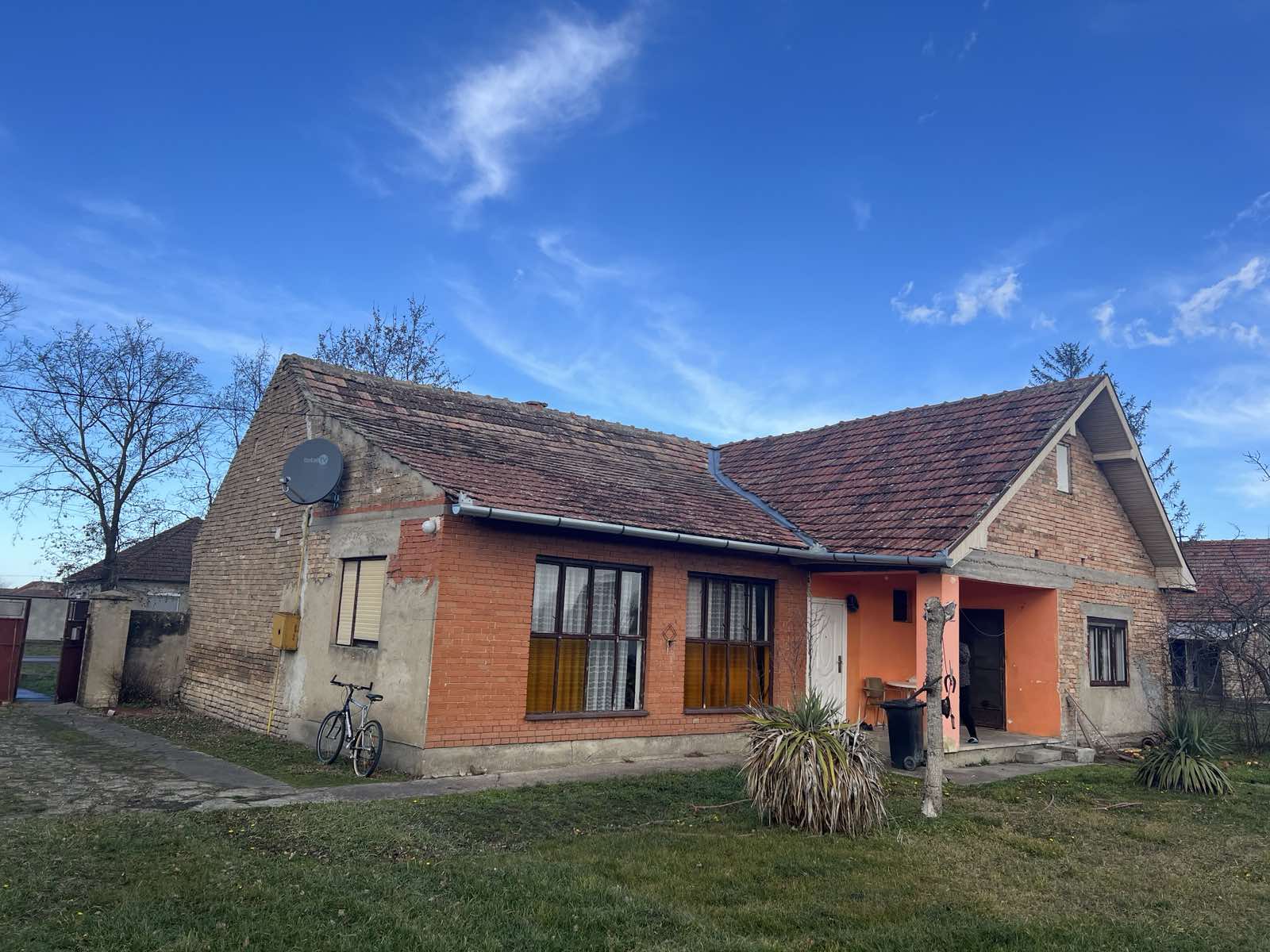 Prodajem kucu u Ruskom selu 2