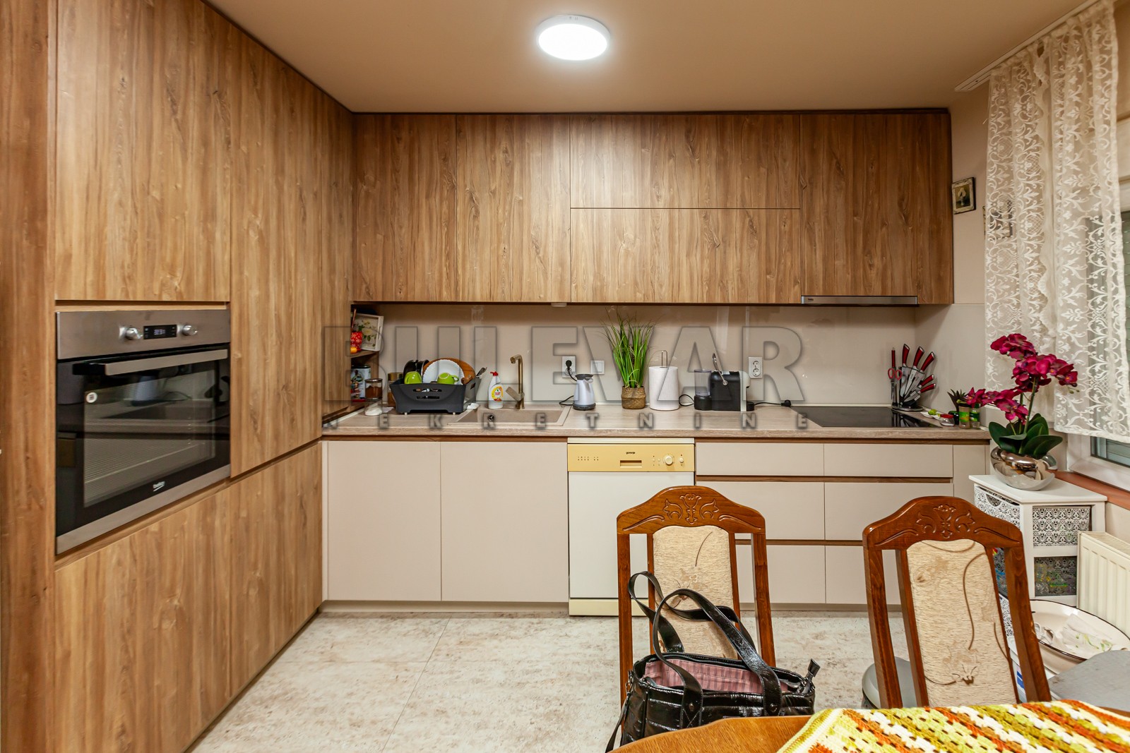 četvorosobna kuća, 500 m2, Donji Komren, Zlatarska ID: p-013292 7