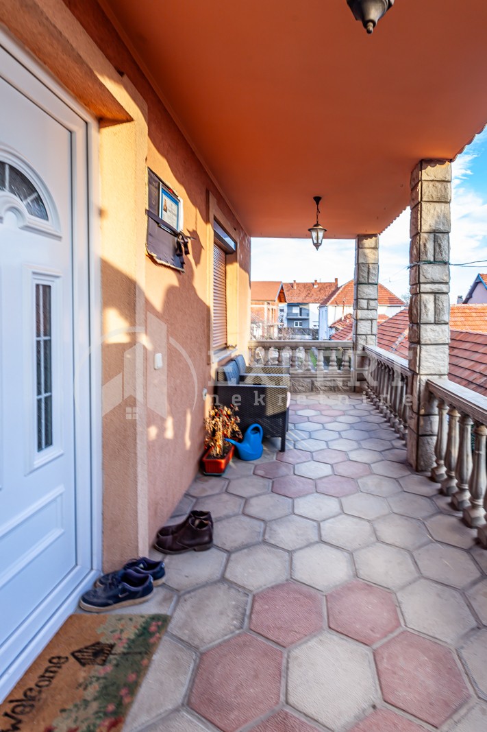 četvorosobna kuća, 500 m2, Donji Komren, Zlatarska ID: p-013292 3