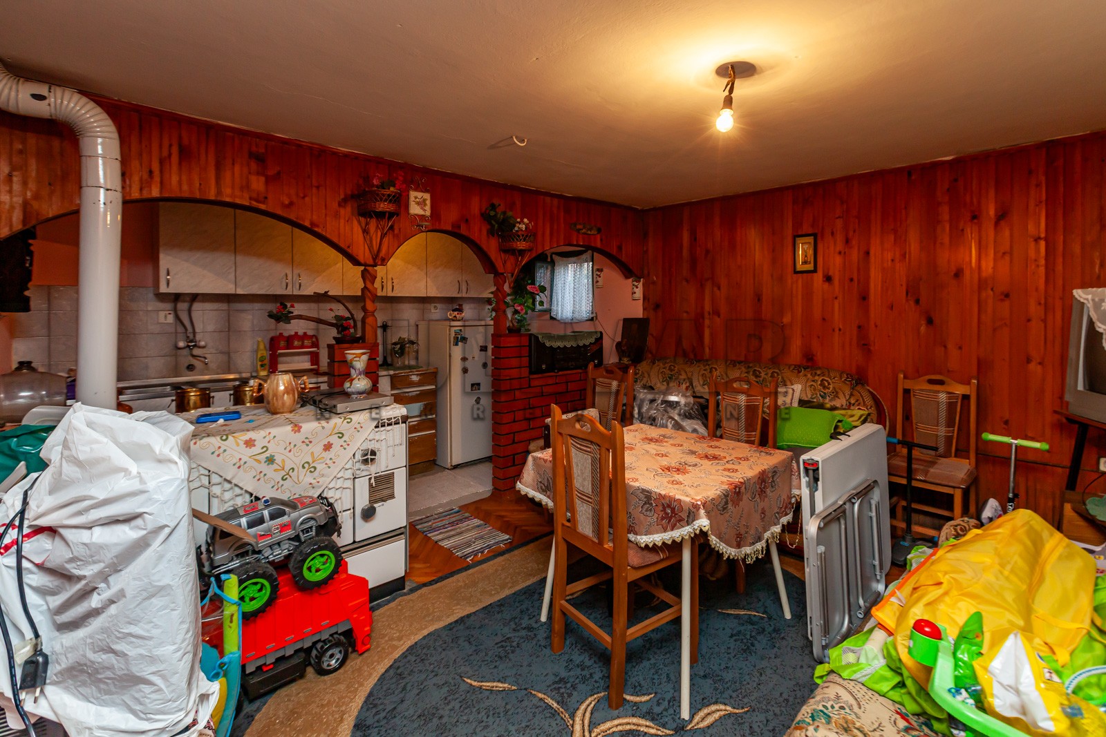 četvorosobna kuća, 500 m2, Donji Komren, Zlatarska ID: p-013292 32