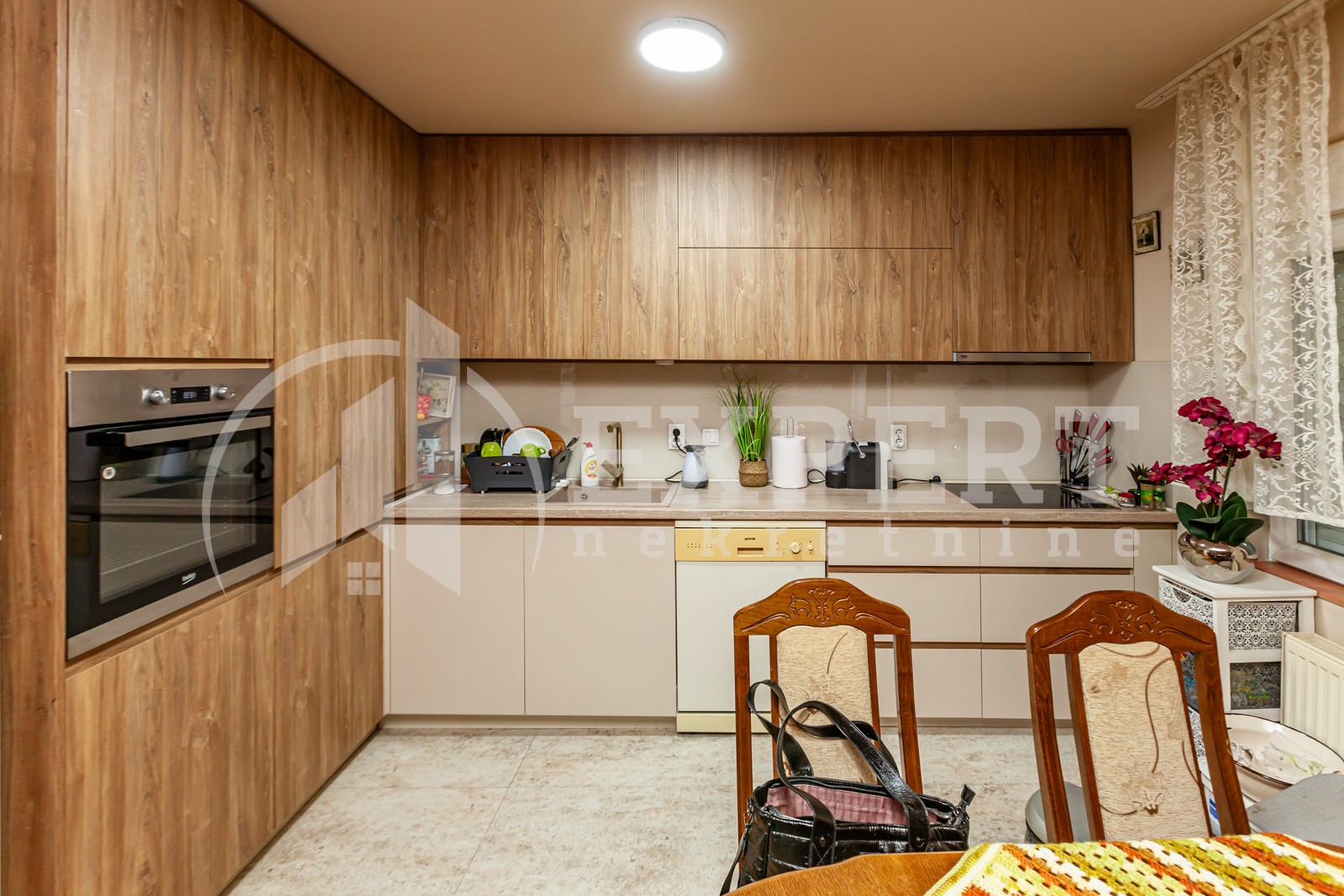 četvorosobna kuća, 500 m2, Donji Komren, Zlatarska ID: p-013292 7