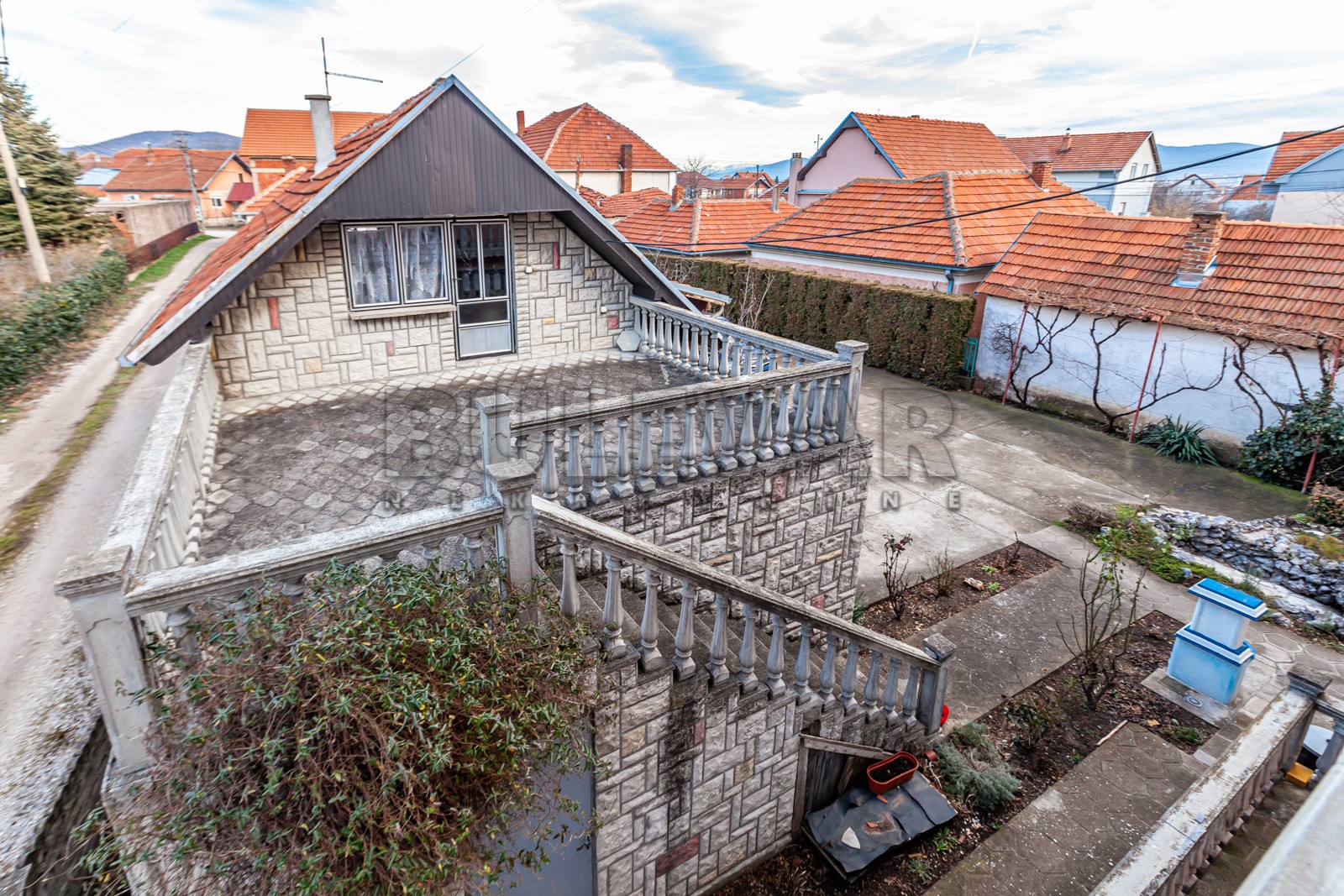 četvorosobna kuća, 500 m2, Donji Komren, Zlatarska ID: p-013292 25