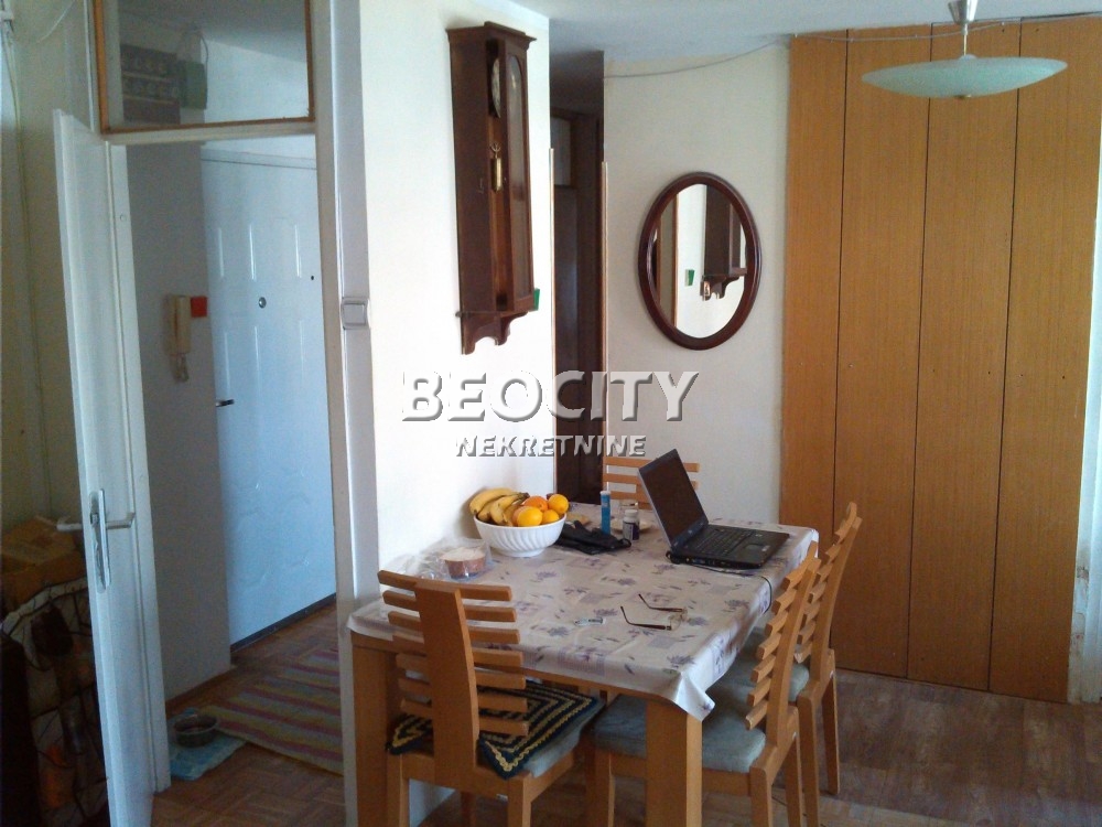 Dvosoban stan, 65 m2, Liman 3, Balzakova ID: 115997 4