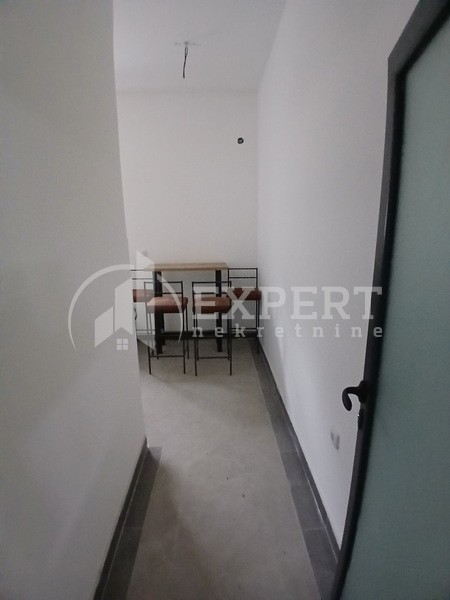 Lokal, 250 m2, Palilula, Donjovlaška ID: i-013299 9
