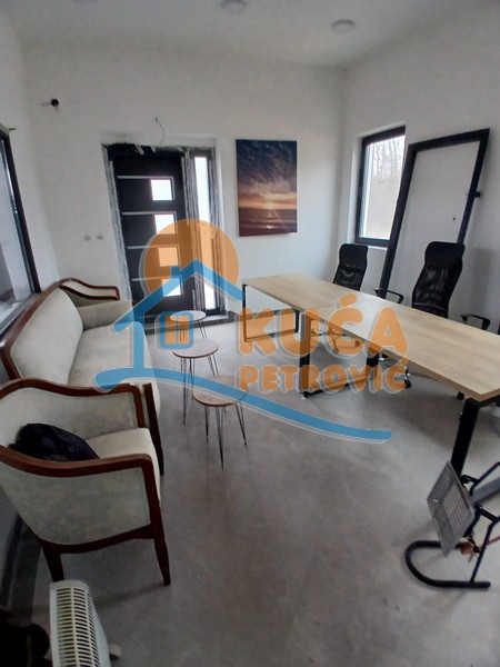 Lokal, 250 m2, Palilula, Donjovlaška ID: i-013299 1