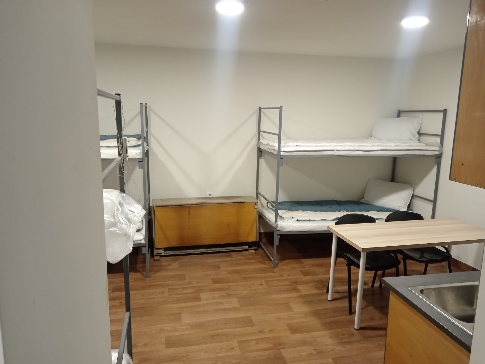 Izdajem smestaj za radnike Dobanovci 2