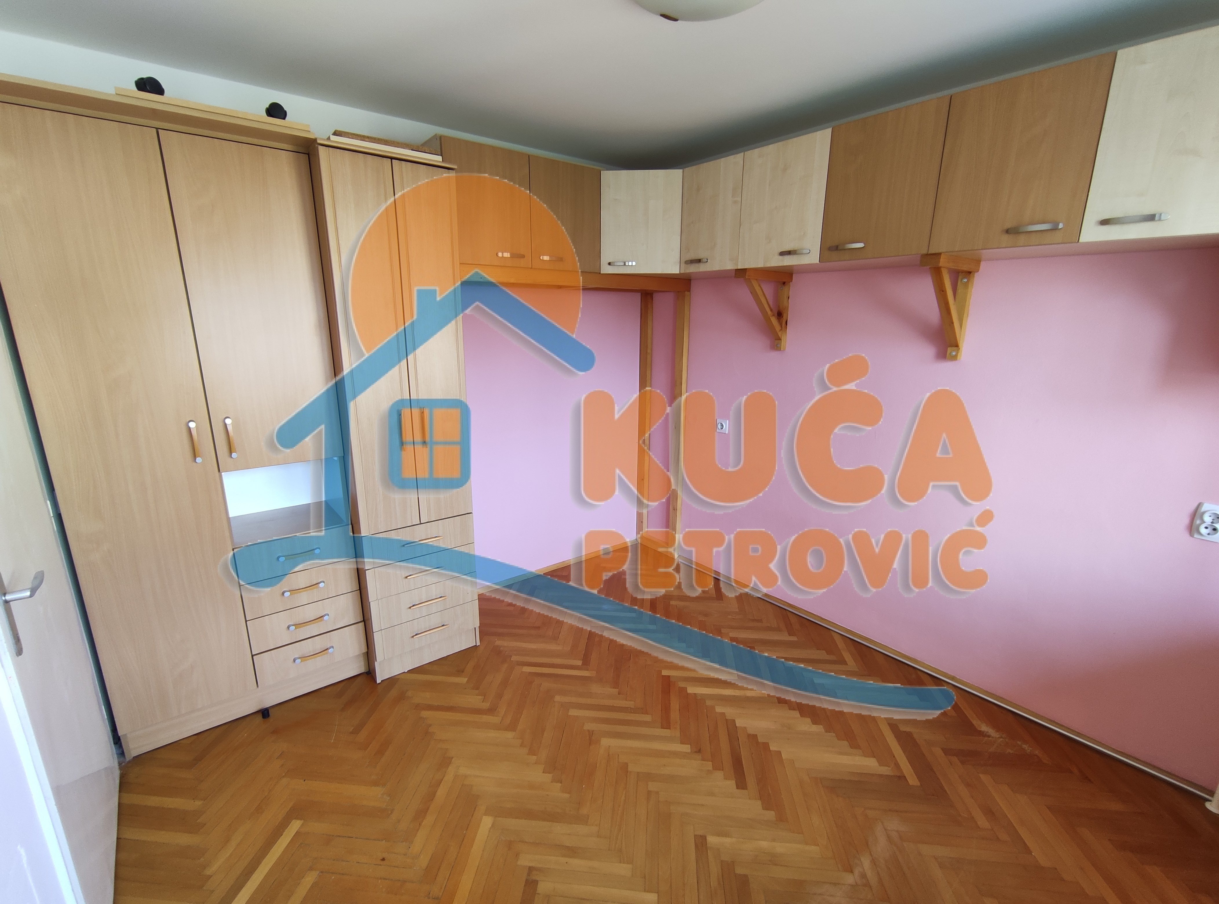 Dvosoban stan, 50 m2, Crveni Pevac, Generala Bože Jankovića ID: i-013308 5