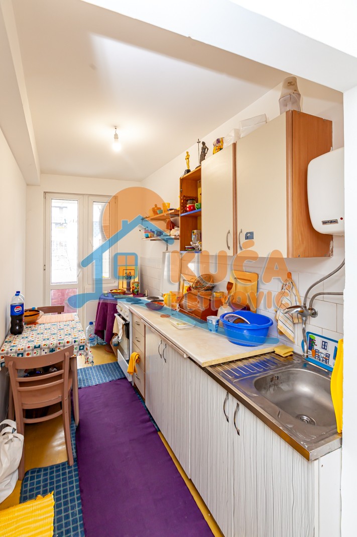 Dvosoban stan, 56 m2, Centar, Trg učitelja Tase ID: p-013309 11