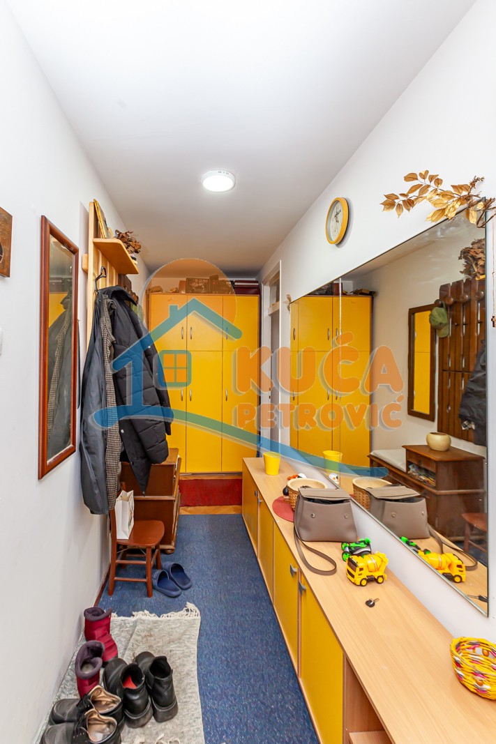 Dvosoban stan, 56 m2, Centar, Trg učitelja Tase ID: p-013309 8