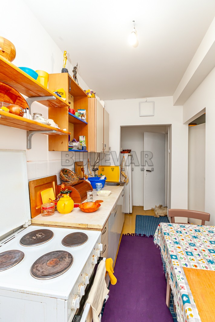 Dvosoban stan, 56 m2, Centar, Trg učitelja Tase ID: p-013309 6