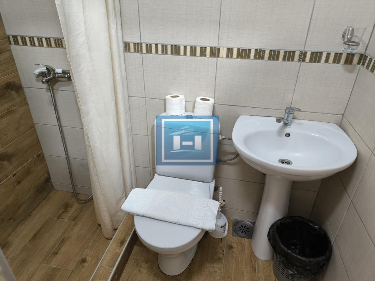 Predivan kompleks od 1000m2 u podnožju Rtnja na prodaju 18