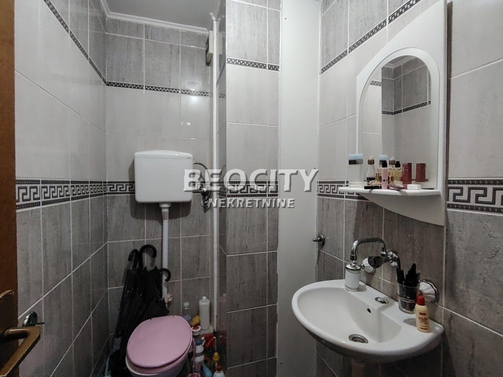 Trosoban stan, 81 m2, Grbavica ID: 116019 4