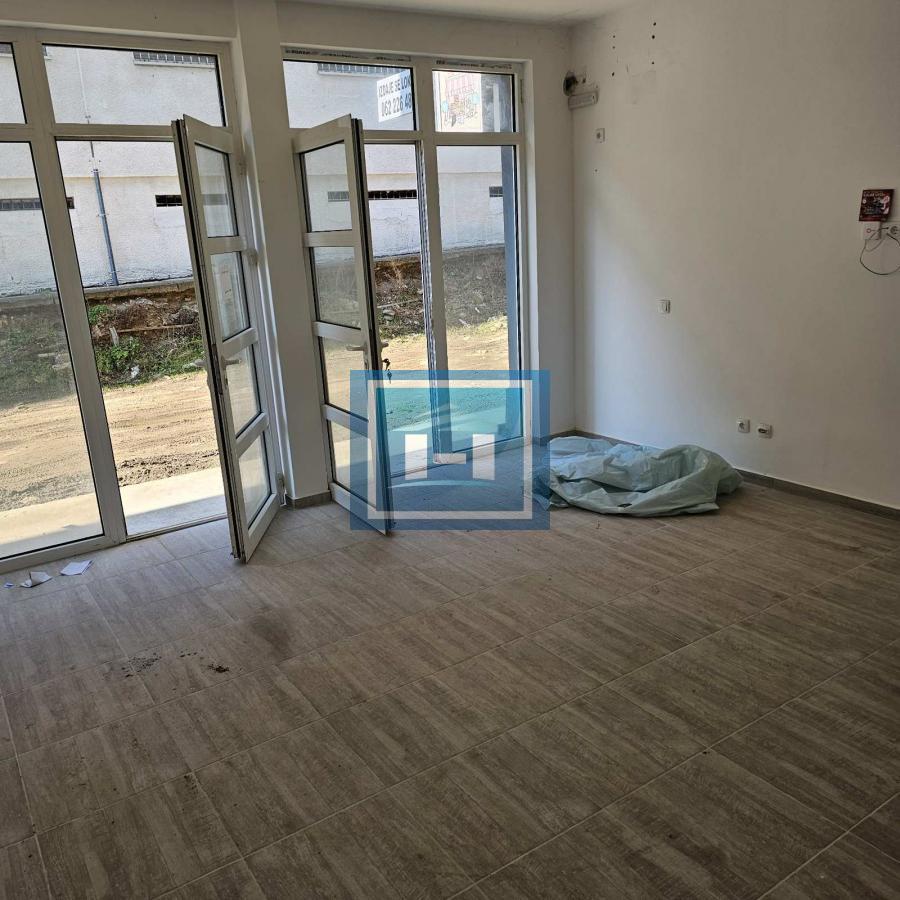 Izdavanje, Lokal, Vranje, Centar 3