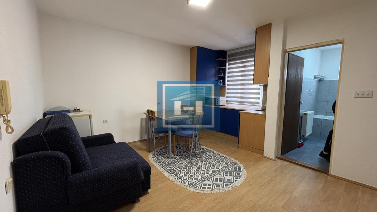 Namešten stan od 37 m² u Jagodini za izdavanje 4
