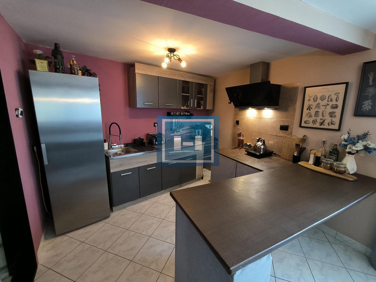 Kompletno nameštena moderna kuća u Ćupriji 5