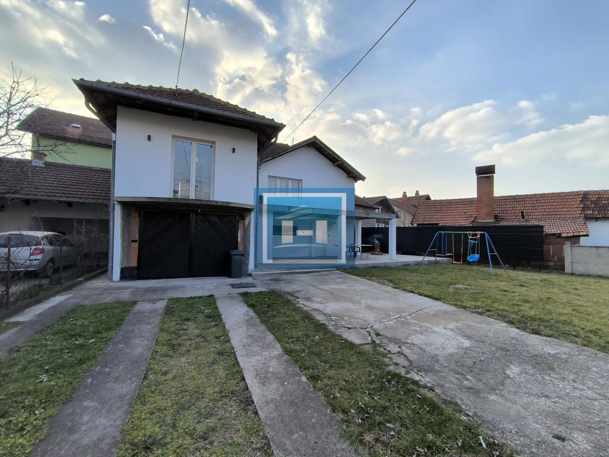 Kompletno nameštena moderna kuća u Ćupriji 24