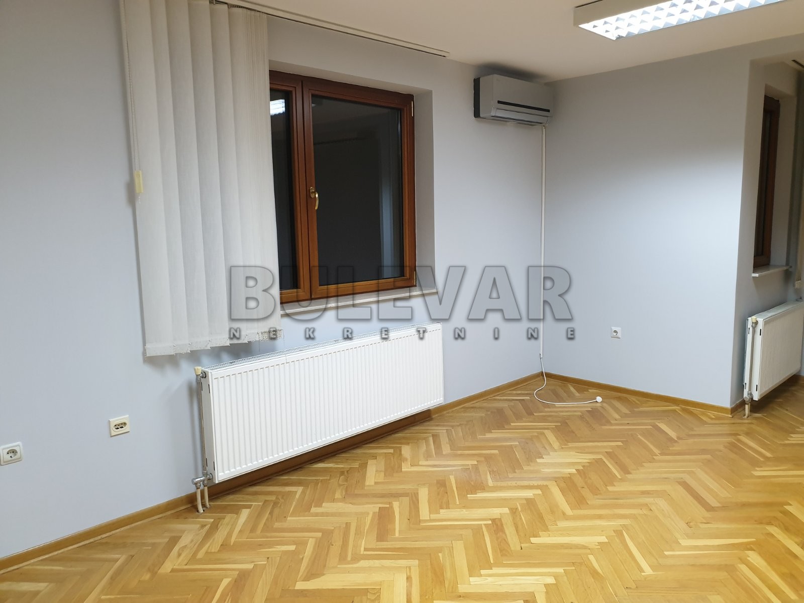 Lokal, 100 m2, Centar, Nikole Pašića ID: i-013313 5