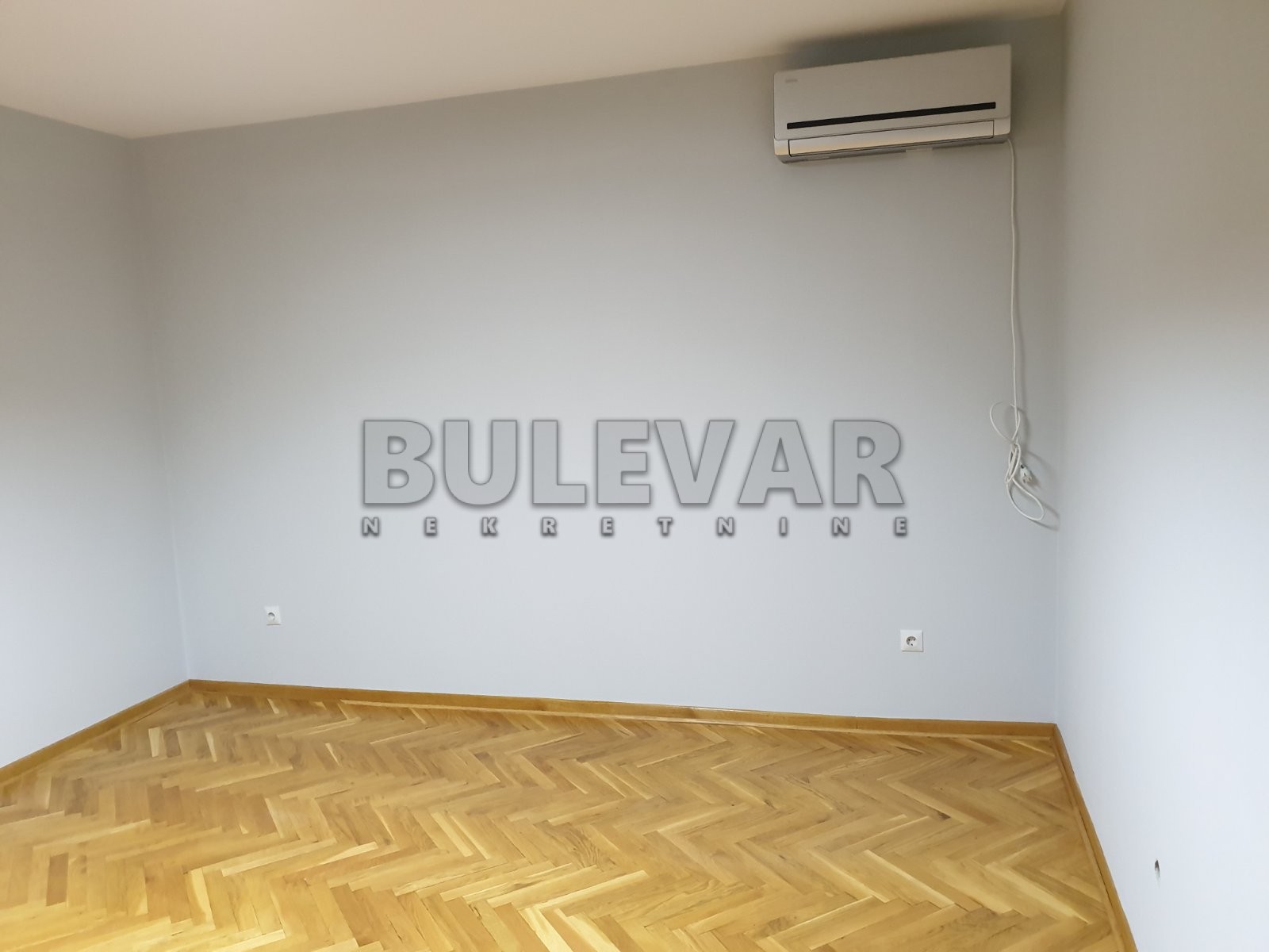 Lokal, 100 m2, Centar, Nikole Pašića ID: i-013313 8