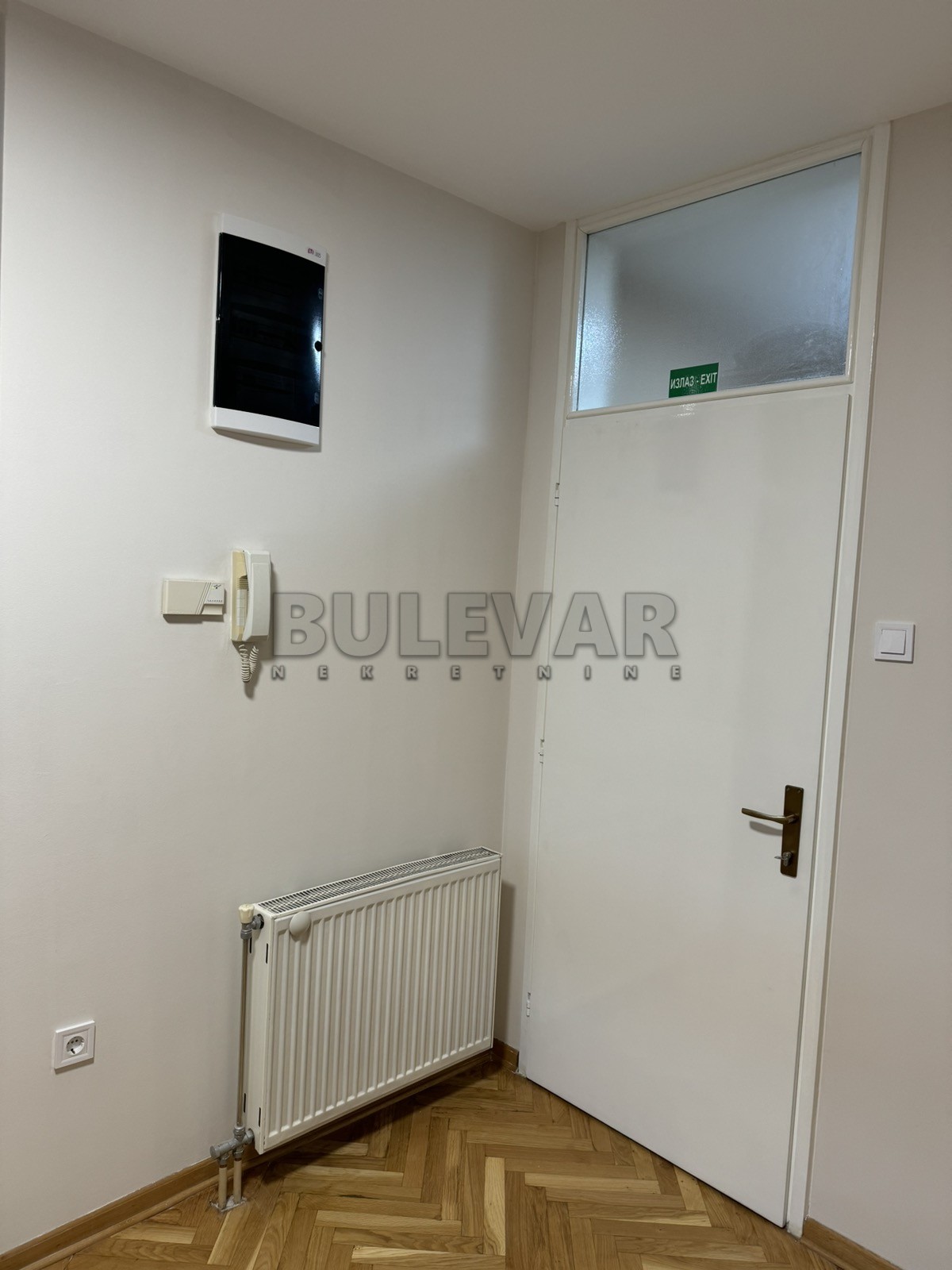 Lokal, 100 m2, Centar, Nikole Pašića ID: i-013313 11