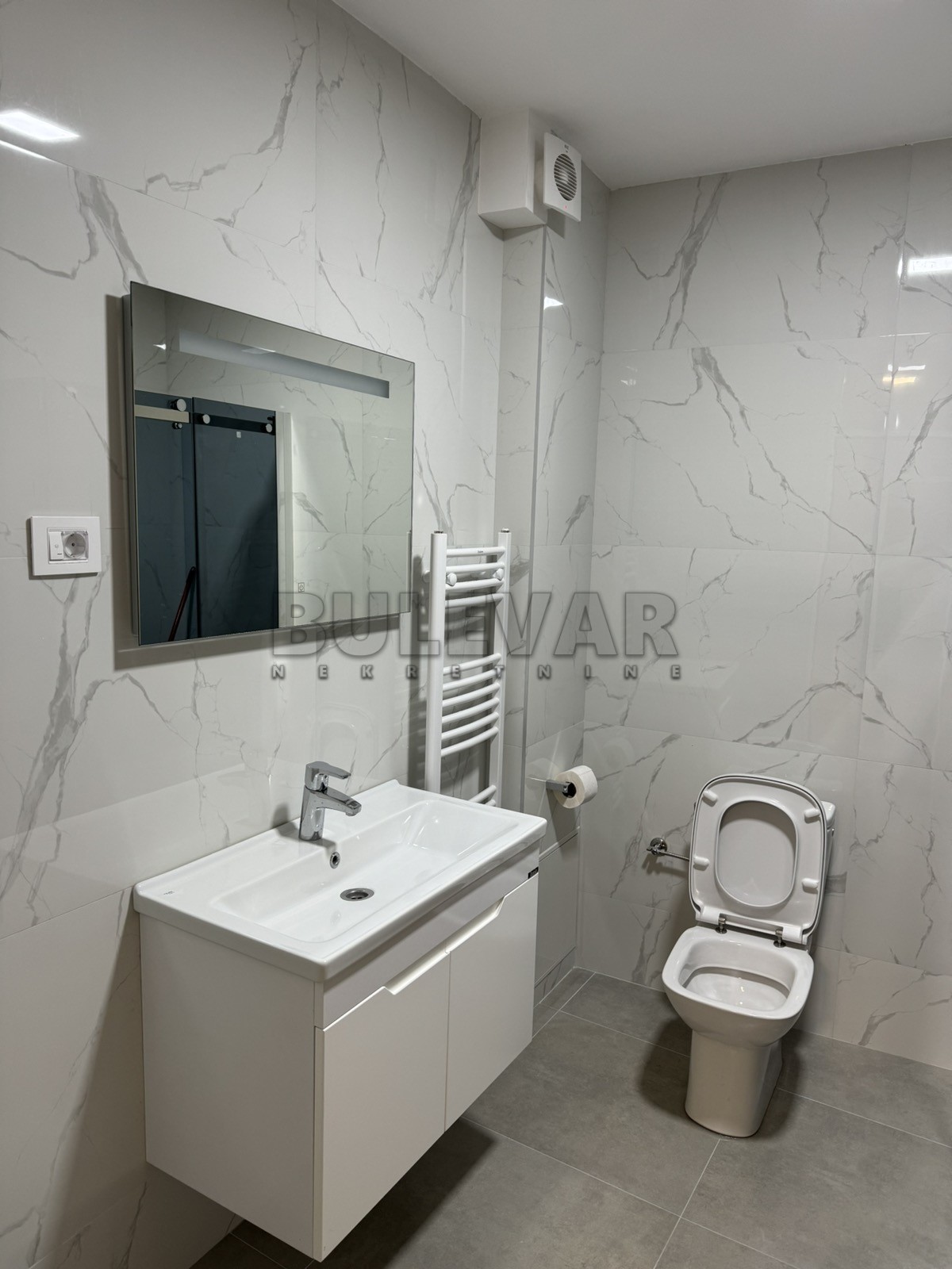 Lokal, 100 m2, Centar, Nikole Pašića ID: i-013313 12