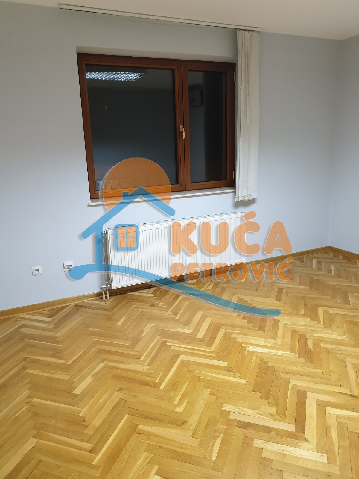 Lokal, 100 m2, Centar, Nikole Pašića ID: i-013313 4