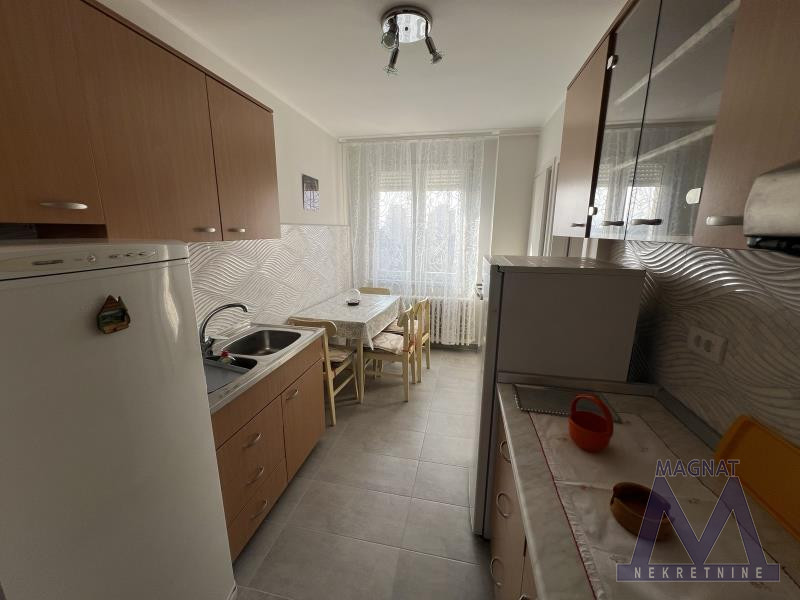 Stan,NOVI SAD,GRBAVICA,kv: 72, € 600, ID: 9101791 17