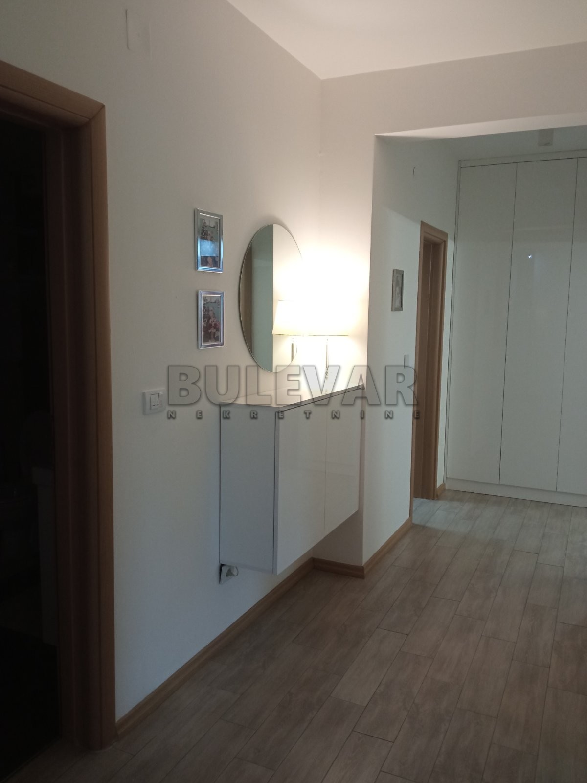 Trosoban stan, 105 m2, Dragoljuba Milovanovića Bene ID: p-013315 5