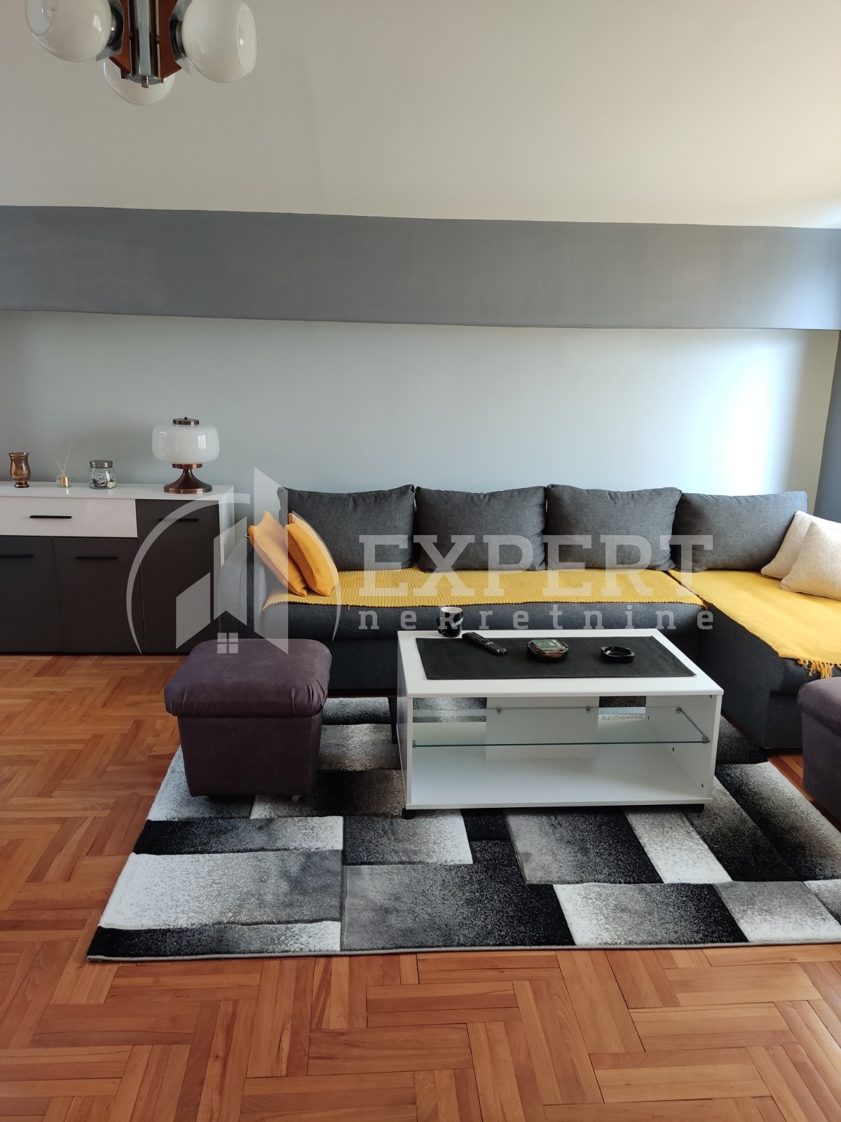 Trosoban stan, 69 m2, Bulevar Nemanjića, Uroša Predića ID: i-07473 2