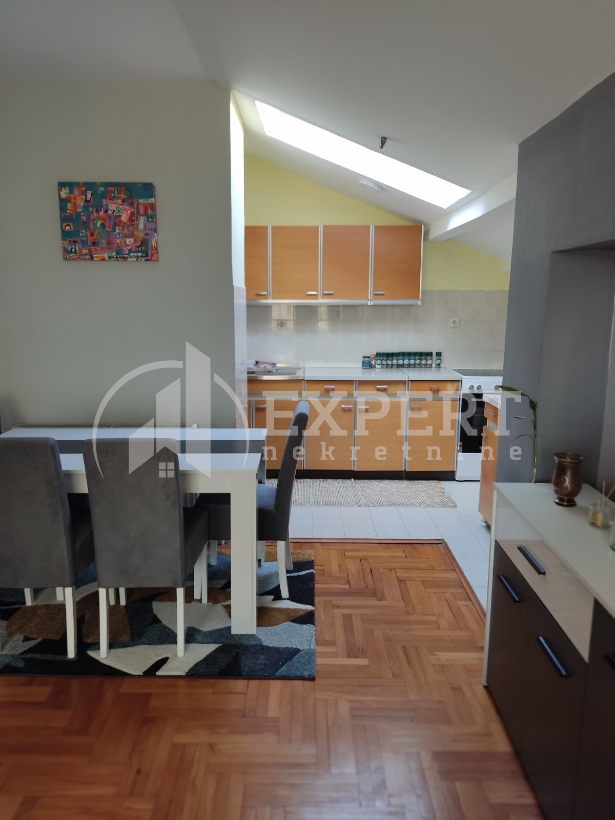 Trosoban stan, 69 m2, Bulevar Nemanjića, Uroša Predića ID: i-07473 3