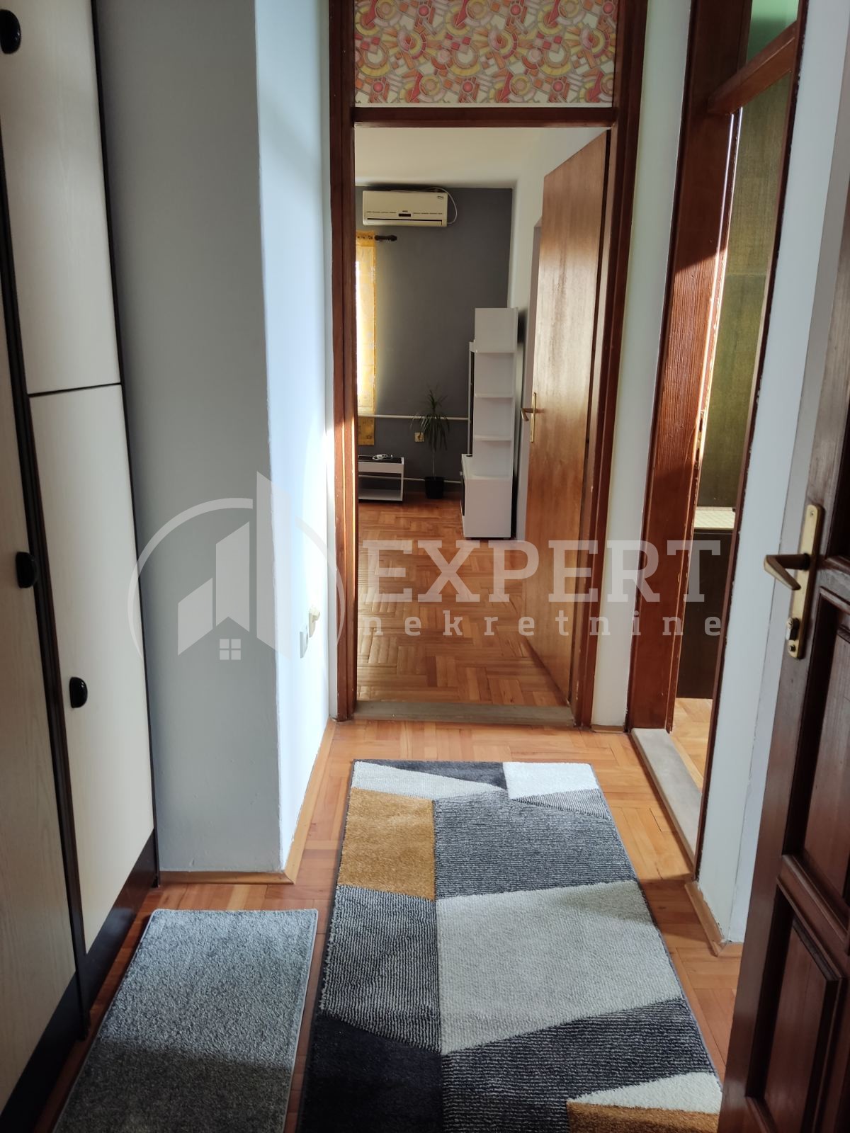 Trosoban stan, 69 m2, Bulevar Nemanjića, Uroša Predića ID: i-07473 11