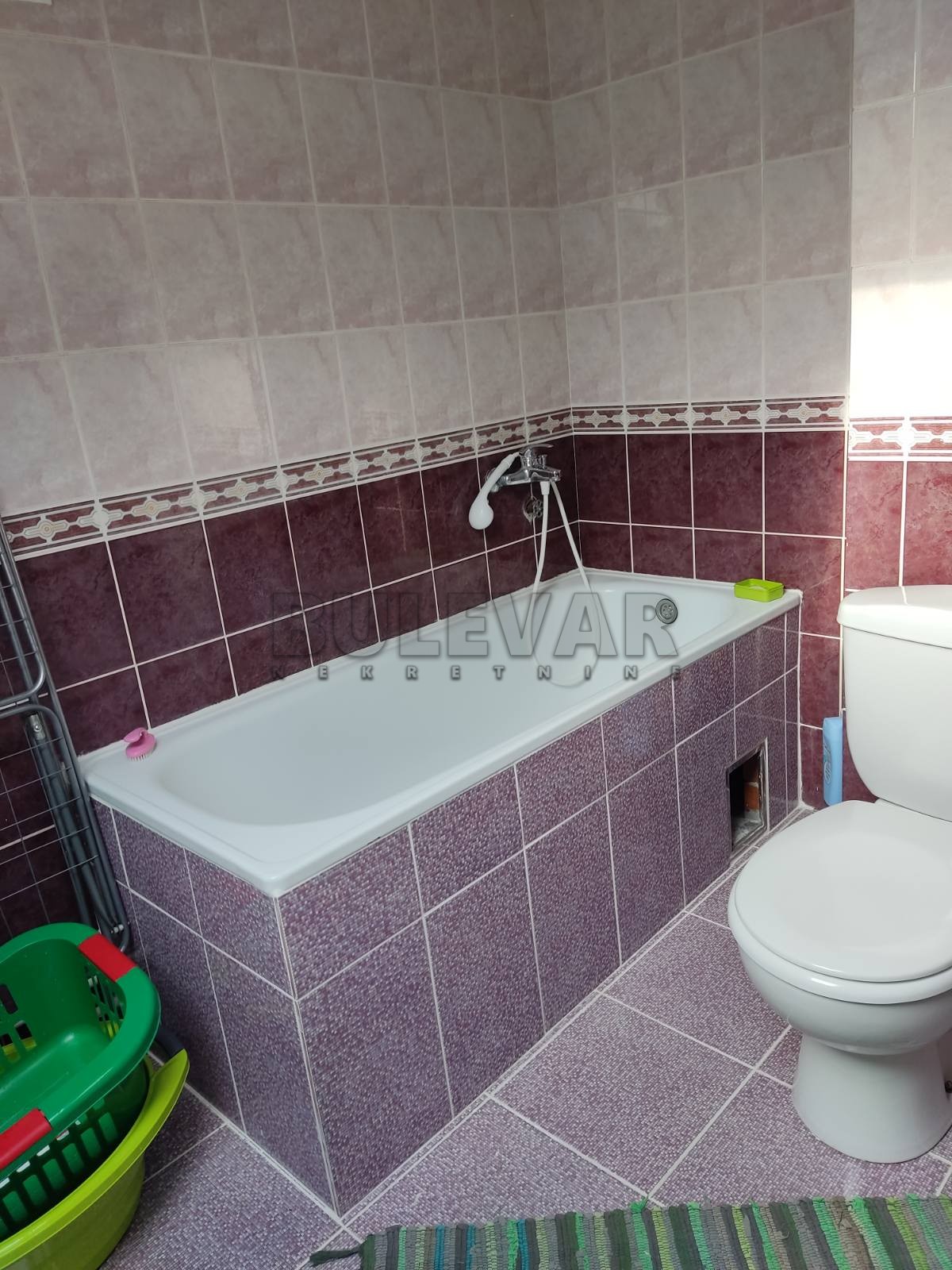 Trosoban stan, 69 m2, Bulevar Nemanjića, Uroša Predića ID: i-07473 8