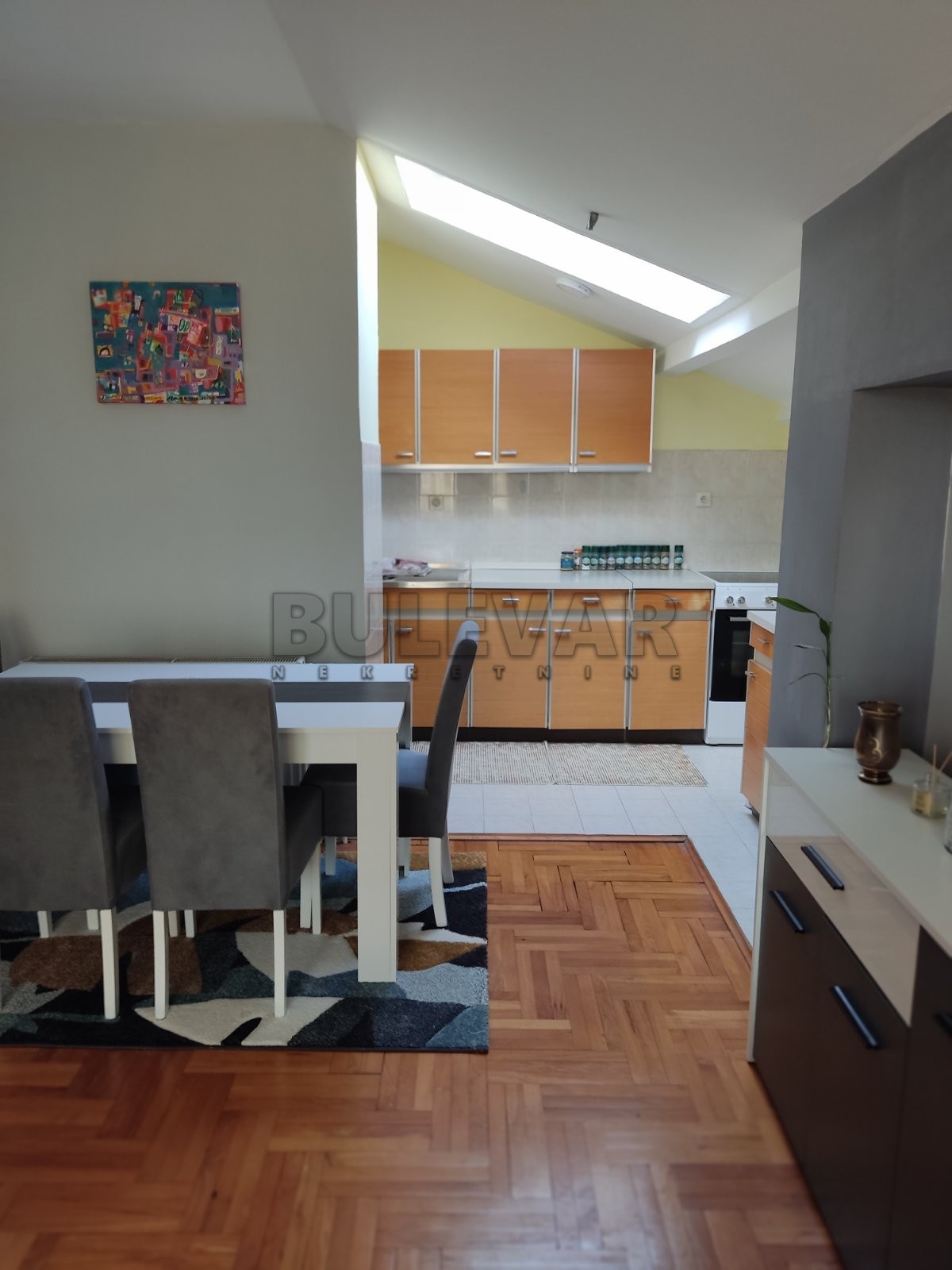 Trosoban stan, 69 m2, Bulevar Nemanjića, Uroša Predića ID: i-07473 3