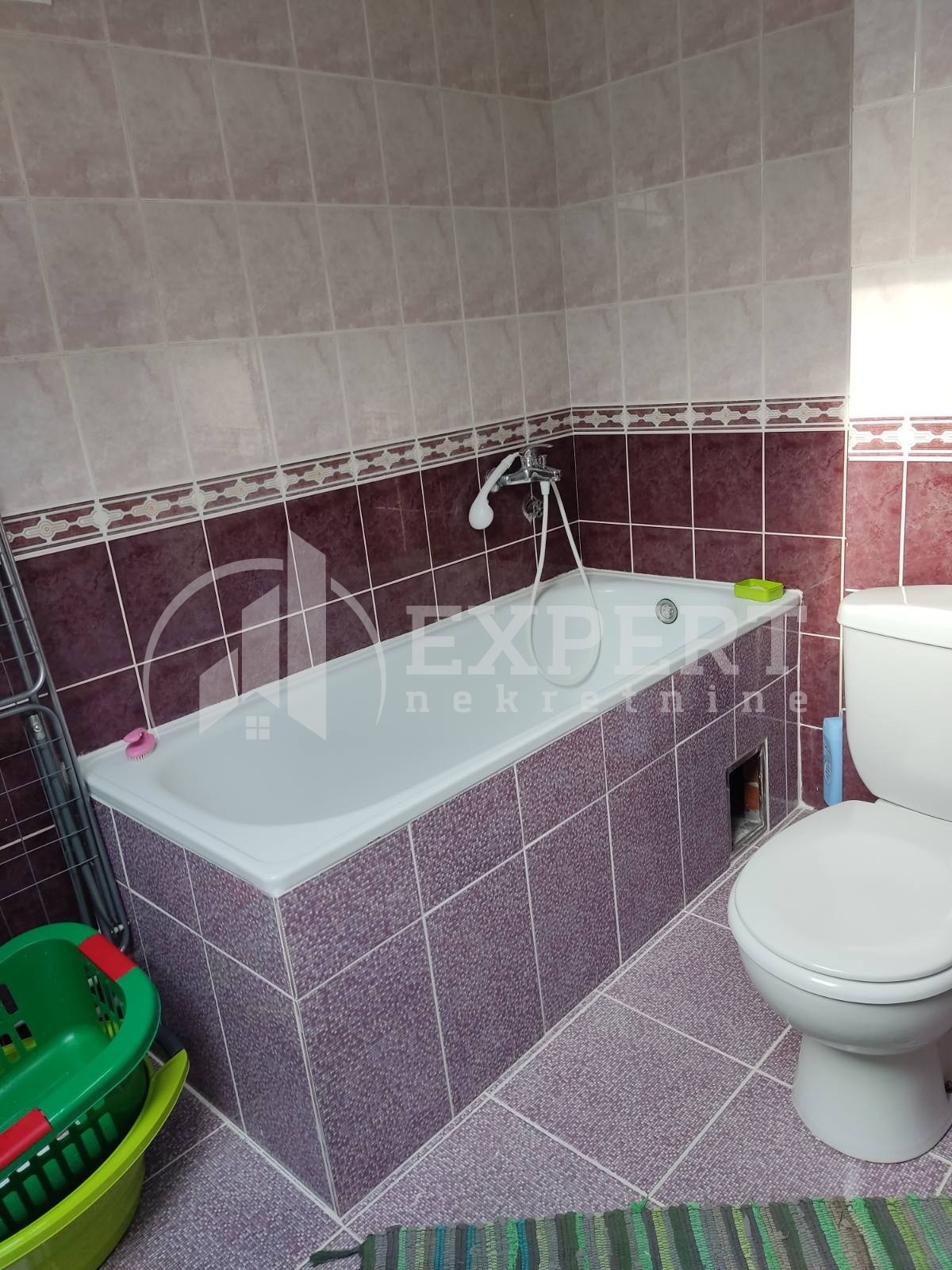 Trosoban stan, 69 m2, Bulevar Nemanjića, Uroša Predića ID: i-07473 8