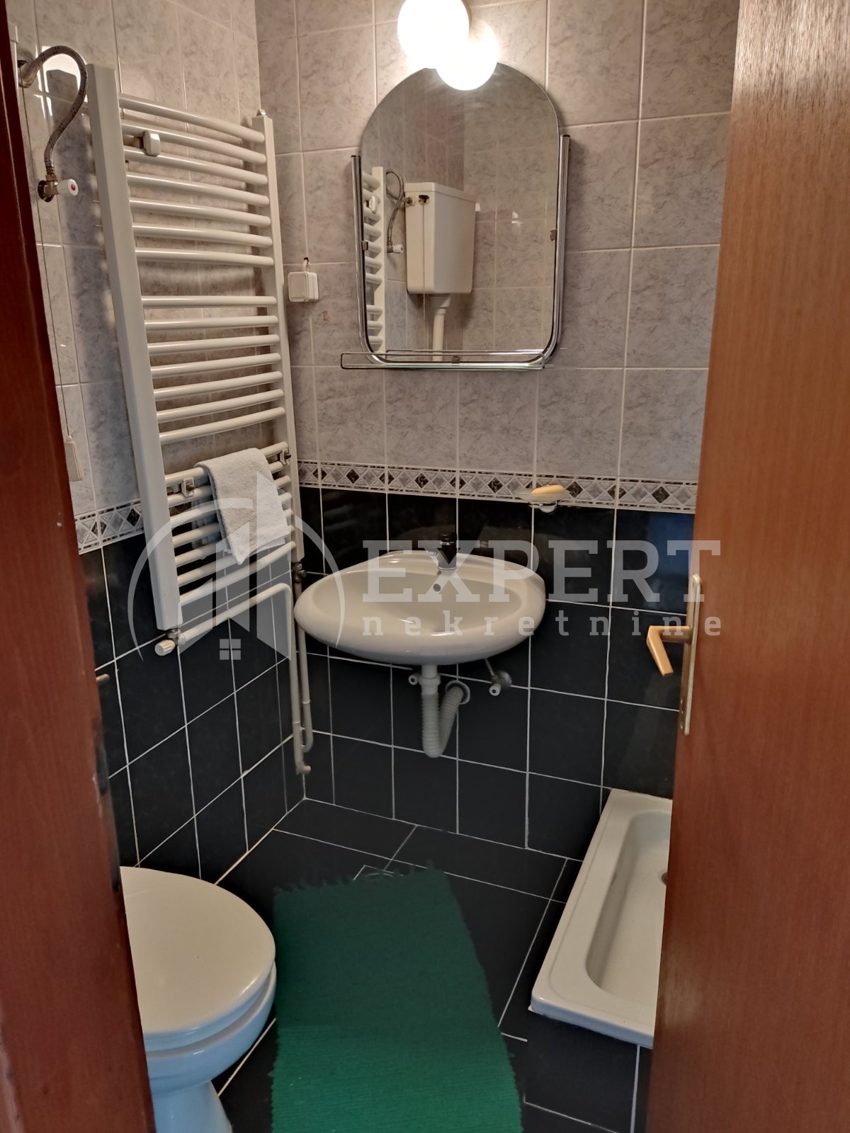 Trosoban stan, 69 m2, Bulevar Nemanjića, Uroša Predića ID: i-07473 9