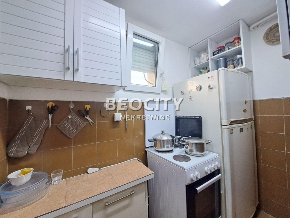 Trosoban stan, 68 m2, Vračar, Hadži Melentijeva ID: 116131 9