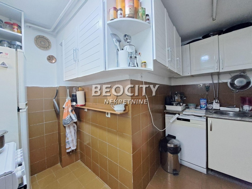 Trosoban stan, 68 m2, Vračar, Hadži Melentijeva ID: 116131 10