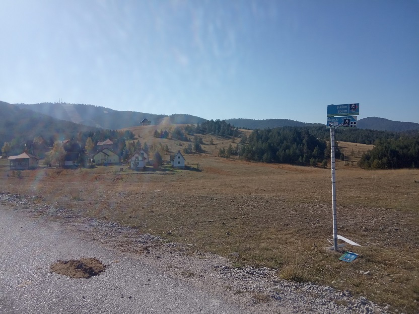 Prodajem plac Zlatibor Tornik 1