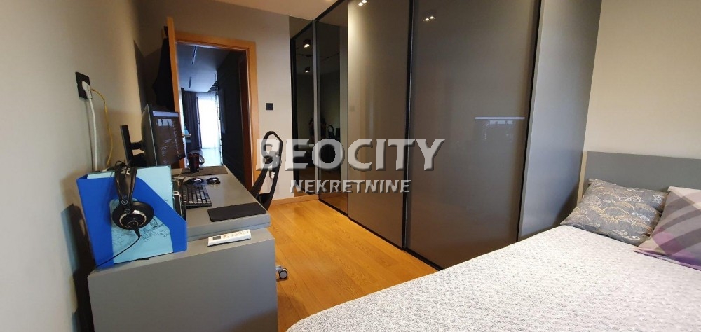 četvorosoban stan, 97 m2, Rotkvarija ID: 116027 13