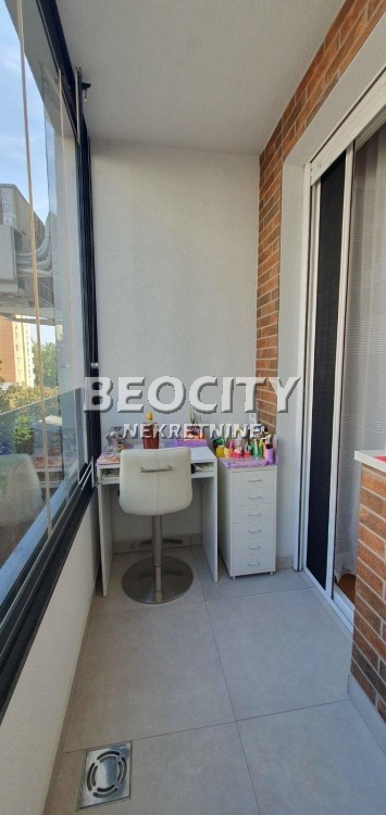 četvorosoban stan, 97 m2, Rotkvarija ID: 116027 23