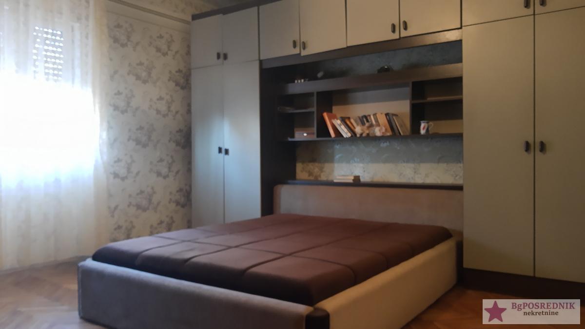 Opovo, Širi centar, Žarka Zrenjanina, 300m2+15.96a 4