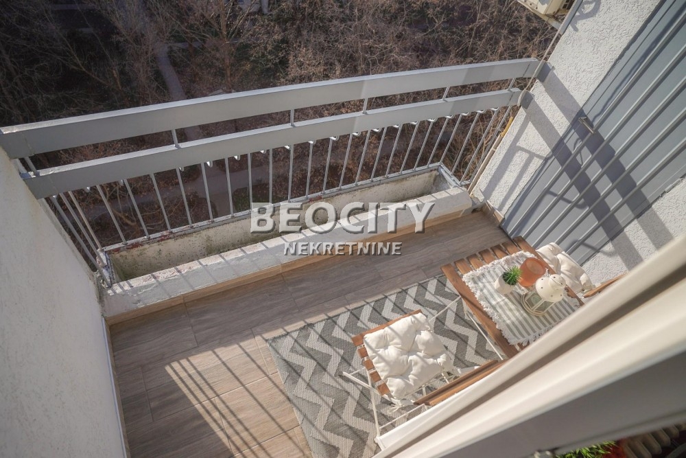 Trosoban stan, 69 m2, Liman 4, Banović Strahinje ID: 116127 17