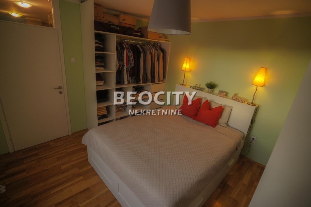 Trosoban stan, 69 m2, Liman 4, Banović Strahinje ID: 116127 8