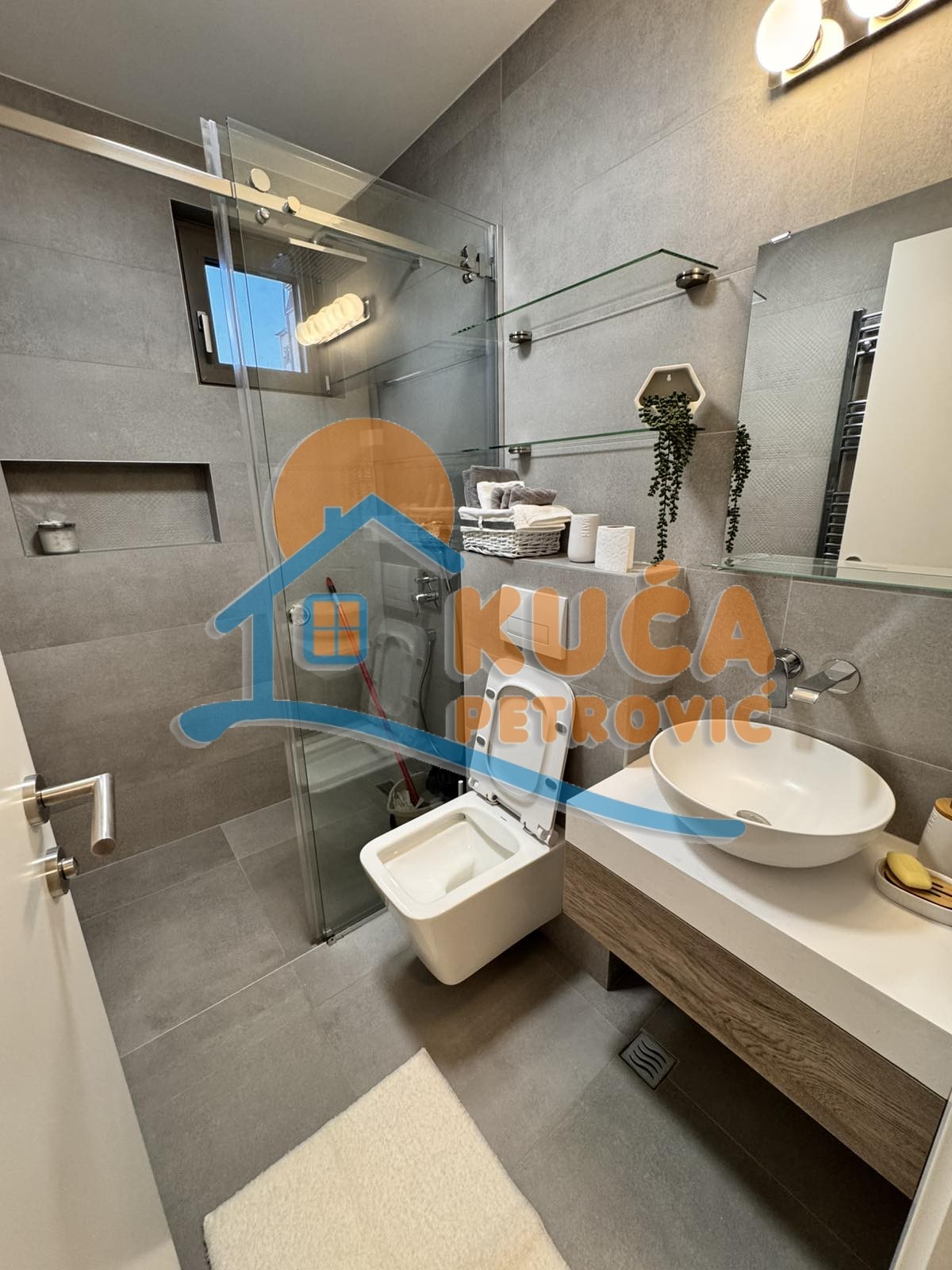 četvorosoban stan, 76 m2, Medijana, Bulevar Nemanjića ID: i-013343 20
